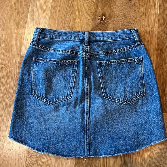 Madewell - Rigid Denim A-Line skirt - Picture 4 of 4